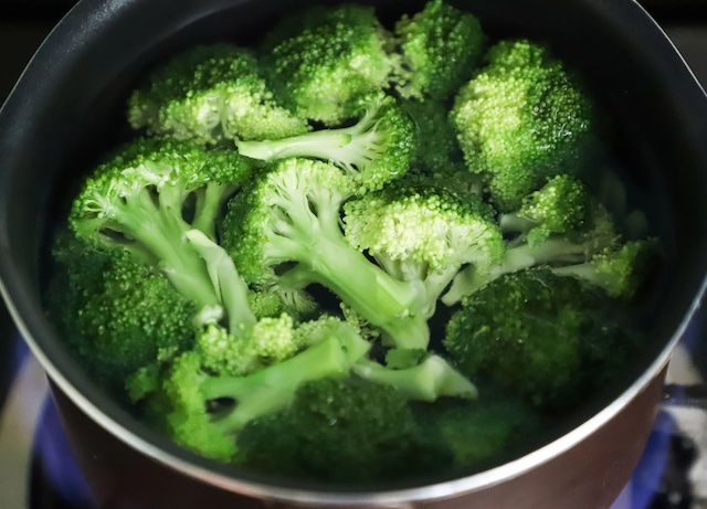 保留十字花科蔬菜的植化素，該怎麼做？
